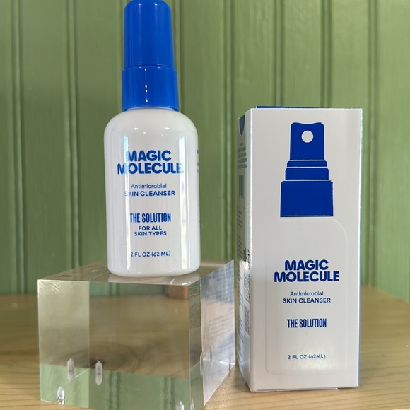 Magic molecule spray - Picture 2 of 5